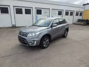 Suzuki Vitara 1.6 DDiS Comfort*KLIMAAUT*RÜCKFAHRK*SITZH*140 *