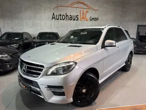 Mercedes-Benz ML 350 /BlueTec/PANO/LED/360*/AHK/LEDER/AMG