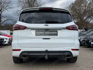 Ford S-Max S-MAX Titanium Bild 4