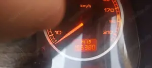 Peugeot 206 110 Tendance Bild 3