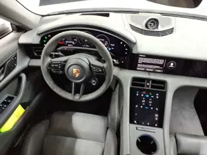 Porsche Taycan Taycan 4S Performancebatterie Plus PTV Bild 5