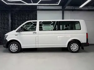 Volkswagen T6 Transporter Lang 2.0 TDI 2.HD*PDC*KLIMA*9-Sit Bild 4