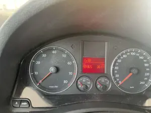 Volkswagen Jetta Bild 2