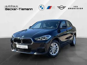 BMW X2 sDrive20i Advantage / LED / DAB