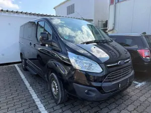 Ford Tourneo Custom 2.2 TDCi 300 L1 Titanium