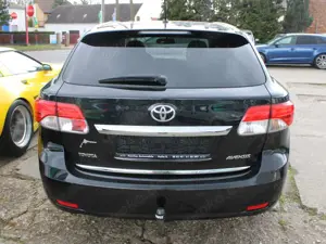 Toyota Avensis Bild 4