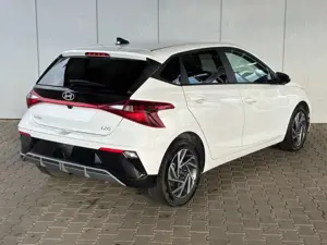 Hyundai i20 Comfort 1.0 T-GDI / LED Tempomat Navi Rückfahrk... Bild 2