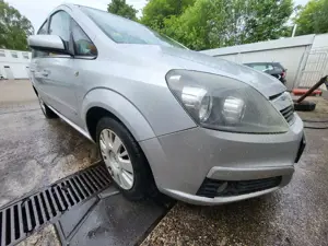Opel Zafira 1.8 Edition 7 Sitzer Bild 4