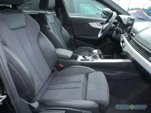 Audi A4 Avant 45 TFSI qu S Line Navi,LED, Leder,AHK Bild 5