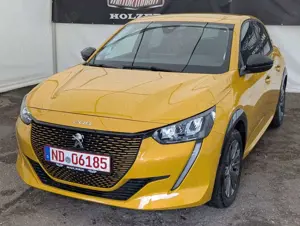Peugeot e-208 SHZ/Kamera/LED/Digital Cockpit/