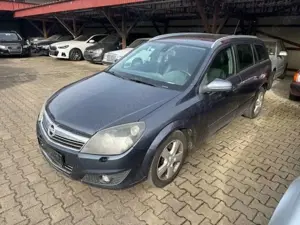 Opel Astra H Caravan Cosmo