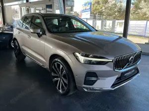 Volvo XC60 Ultimate Bright AWD *Pano * AHK * HUD *