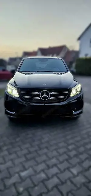 Mercedes-Benz GLE 350 d 4Matic 9G-TRONIC AMG Line
