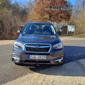 Subaru Forester 2.0D Lineartronic Exclusive Bild 2