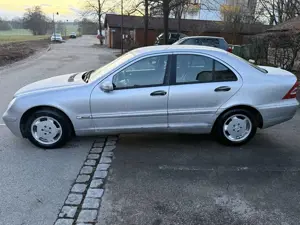Mercedes-Benz C 180 C 180 Kompressor (203.046) Bild 2