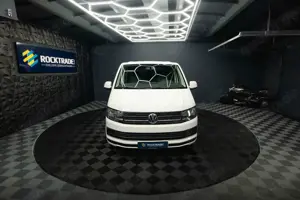 Volkswagen T6 Transporter Kombi 8 Sitze *Klima*TÜV Neu* Bild 3