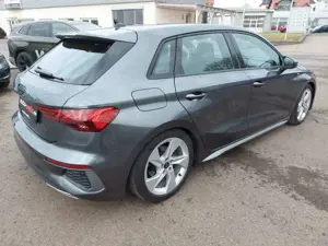 Audi A3 35 TFSI Sportback S tronic S line Bild 4