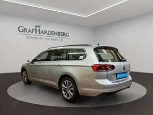 Volkswagen Passat Variant 2.0 TDI DSG Business AHK Navi ACC Bild 3