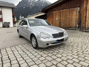 Mercedes-Benz C 180 Classic