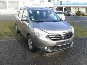 Dacia Lodgy Lodgy Diesel dCi 90 Laureate Sparsam TÜV neu vor Übergabe viele Neuteile Bild 2