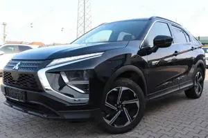 Mitsubishi Eclipse Cross 2.4 Basis 4WD Aut. R.Kamera