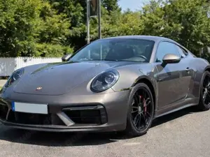 Porsche 911 Carrera 4 GTS (992)