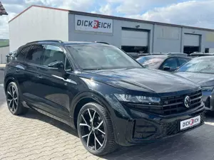 Volkswagen Touareg 3.0TDI 4M R-Line VOLL Black 22" UPE 114T