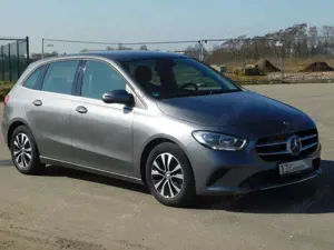 Mercedes-Benz B 180 B 180 Style  AHK 1.Hand Service Neu GARANTIE