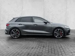 Audi S3 Sportback TFSI quattro S tronic Bild 5