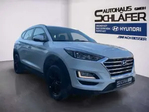Hyundai TUCSON TUCSON 1.6 Advantage Navi 8xbereift Bild 2