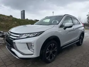 Mitsubishi Eclipse Cross 1.5 T-MIVEC Intro Edition 2WD Bild 3
