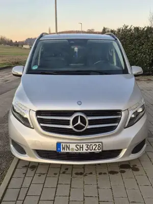 Mercedes-Benz V 220 d extralang 4Matic 7G-TRONIC SCORE