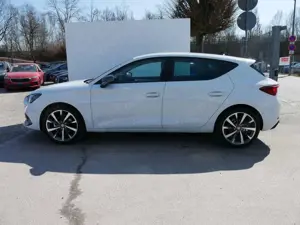 SEAT Leon FR 1.5 eTSI DSG DSG*ACC*KAMERA*NAVI*FULL-LINK*L... Bild 5