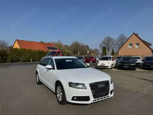 Audi A4 Avant Ambiente 2.Hand Navi,Xenon,Sitzh,Hu Neu