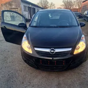 Opel Corsa 1.4 16V Cosmo