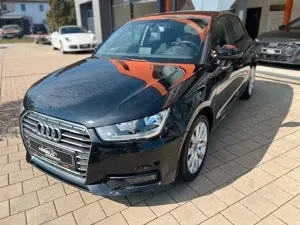 Audi A1 1,6 TDI Sportback *SH*PDC*Allwetter*