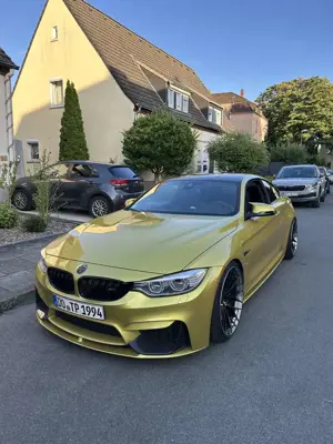BMW M4 Basis