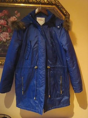 Wintermantel mit Fellkapuze. Gr.46