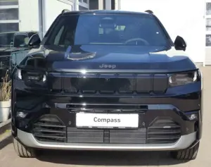 Jeep Compass NEW Compass E-Hybrid 1.2 First Edition Bild 4