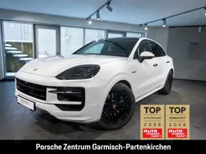 Porsche Cayenne E-Hybrid Coupe Sportabgas Massagesitze