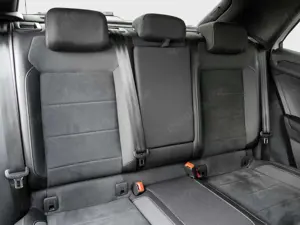 Volkswagen T-Roc Style 2.0 TDI DSG LED+ Navi AHK ACC 18" ParkAss. Bild 4