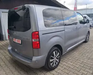 Toyota Proace Verso L1 Team Deutschland / 1.Hand Bild 5