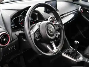 Mazda 2 Homura AD LED Apple CarPlay Android Auto Klimaauto Bild 5