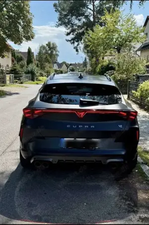 CUPRA Formentor CUPRA FORMENTOR VZ Akrapovic,Akebono,Senn,Pano,Mat