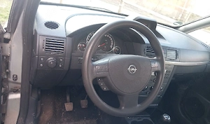 Opel Meriva A Bild 4