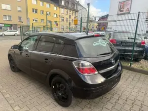 Opel Astra Bild 4