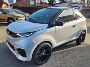 Aixam Coupe Sport Ambition E5+ Diesel CarPlay Kamera