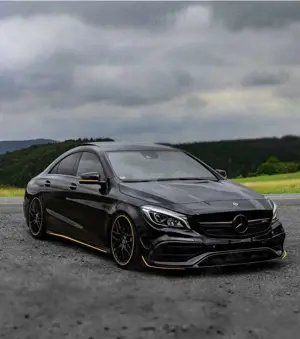Mercedes-Benz CLA 45 AMG 4Matic Speedshift 7G-DCT Yellow Night Edition