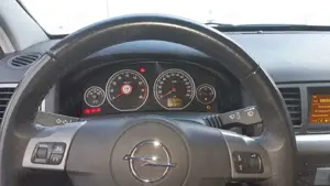 Opel Vectra 1.8 Easytronic Edition Plus