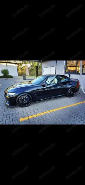 BMW M4 Cabrio DKG Competition